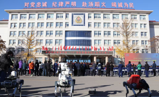 遼寧青鳥靈豹機(jī)器人登央視直播，亮相“119”消防救援科技文化節(jié)